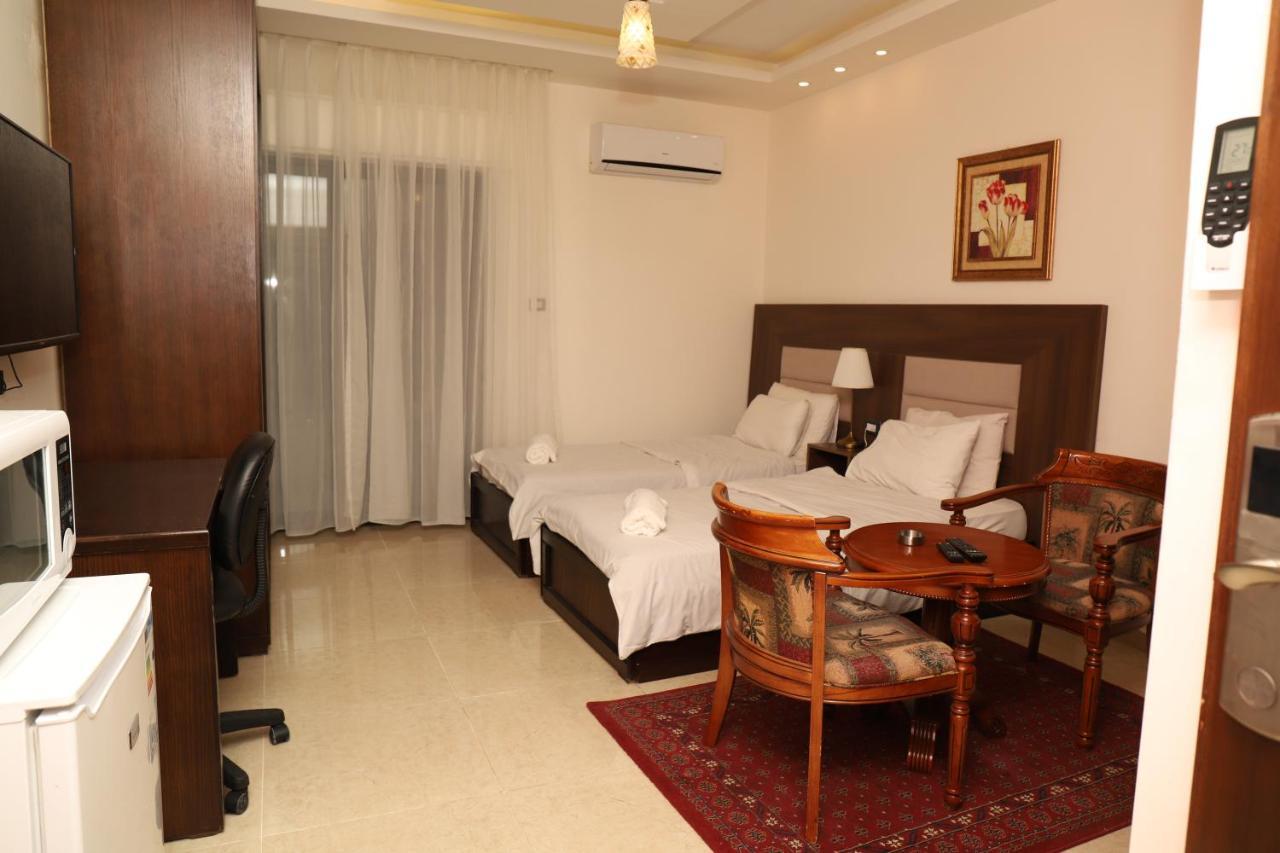 Alqimah Hotel Apartments Ammán Exteriér fotografie