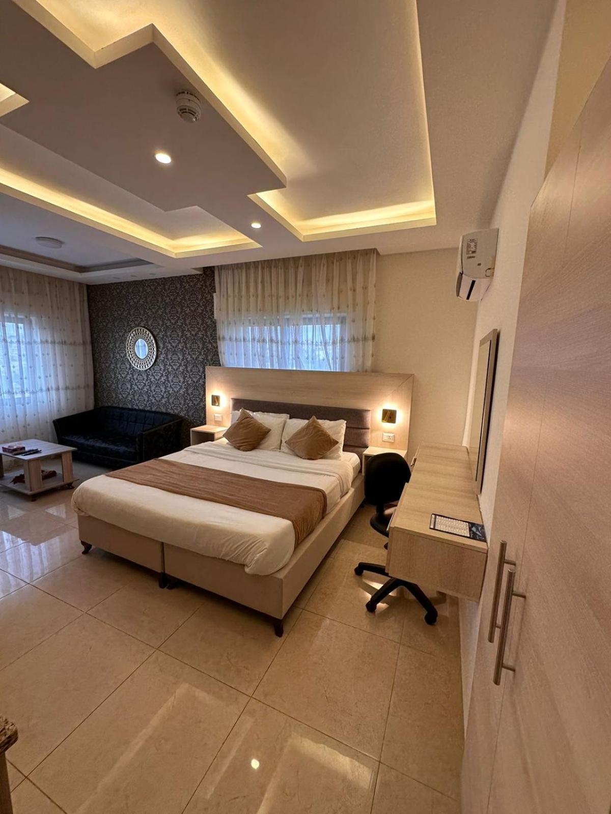 Alqimah Hotel Apartments Ammán Exteriér fotografie